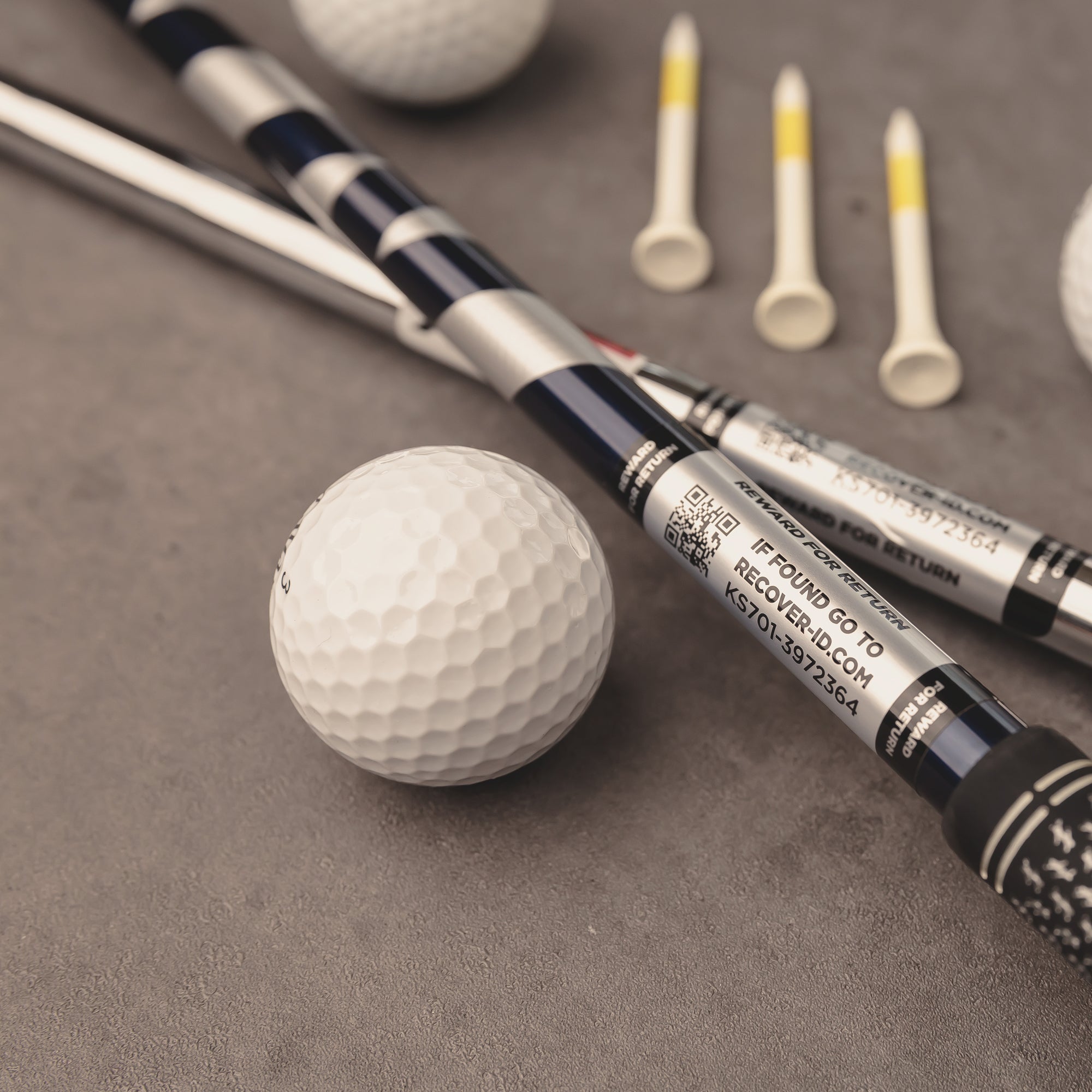RecoverID-Golf_KS704_TwoClubs_BallsTees-2000x2000