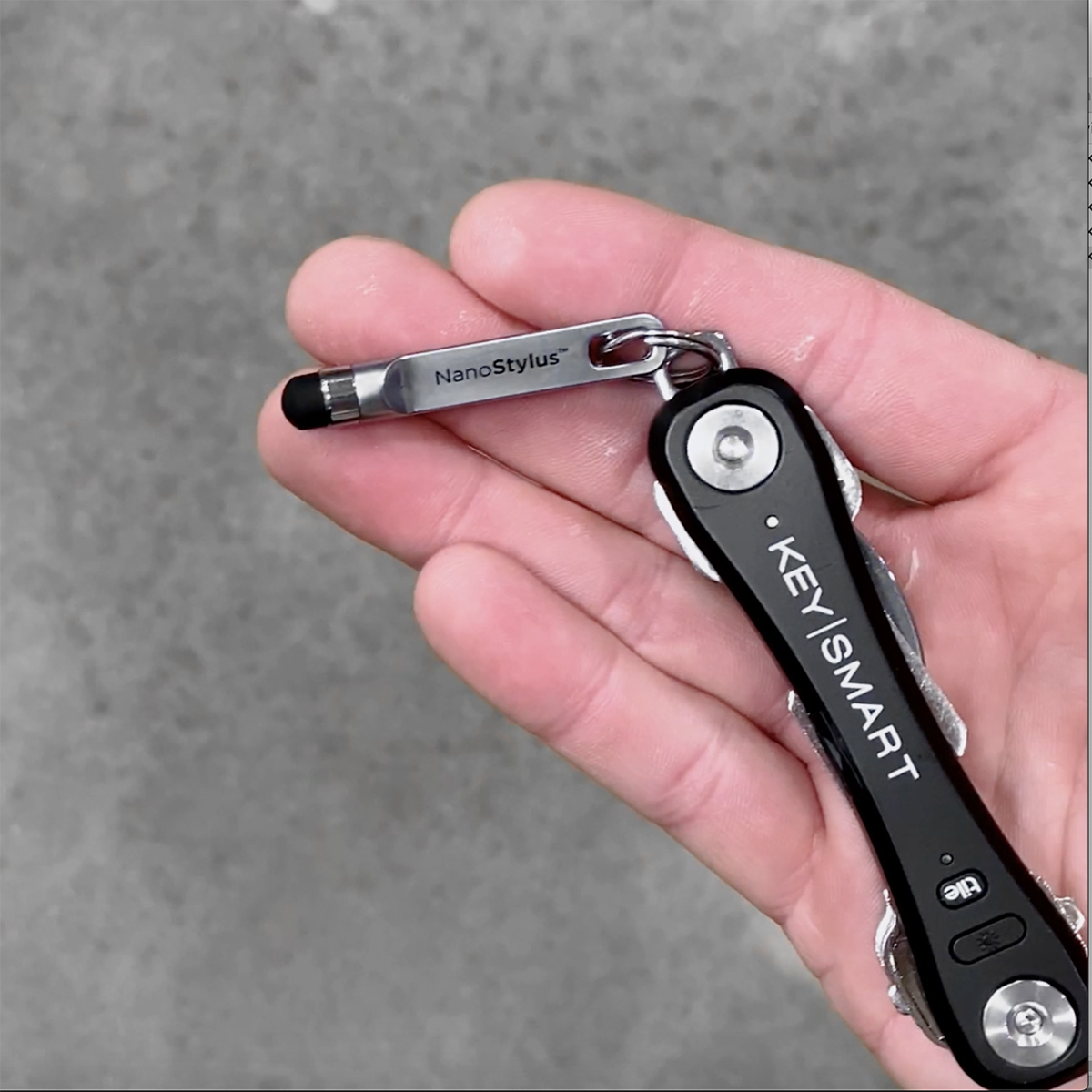 SilverStylusProcopy_c3ed9979-d3e8-4c90-910f-734c1c719ae1