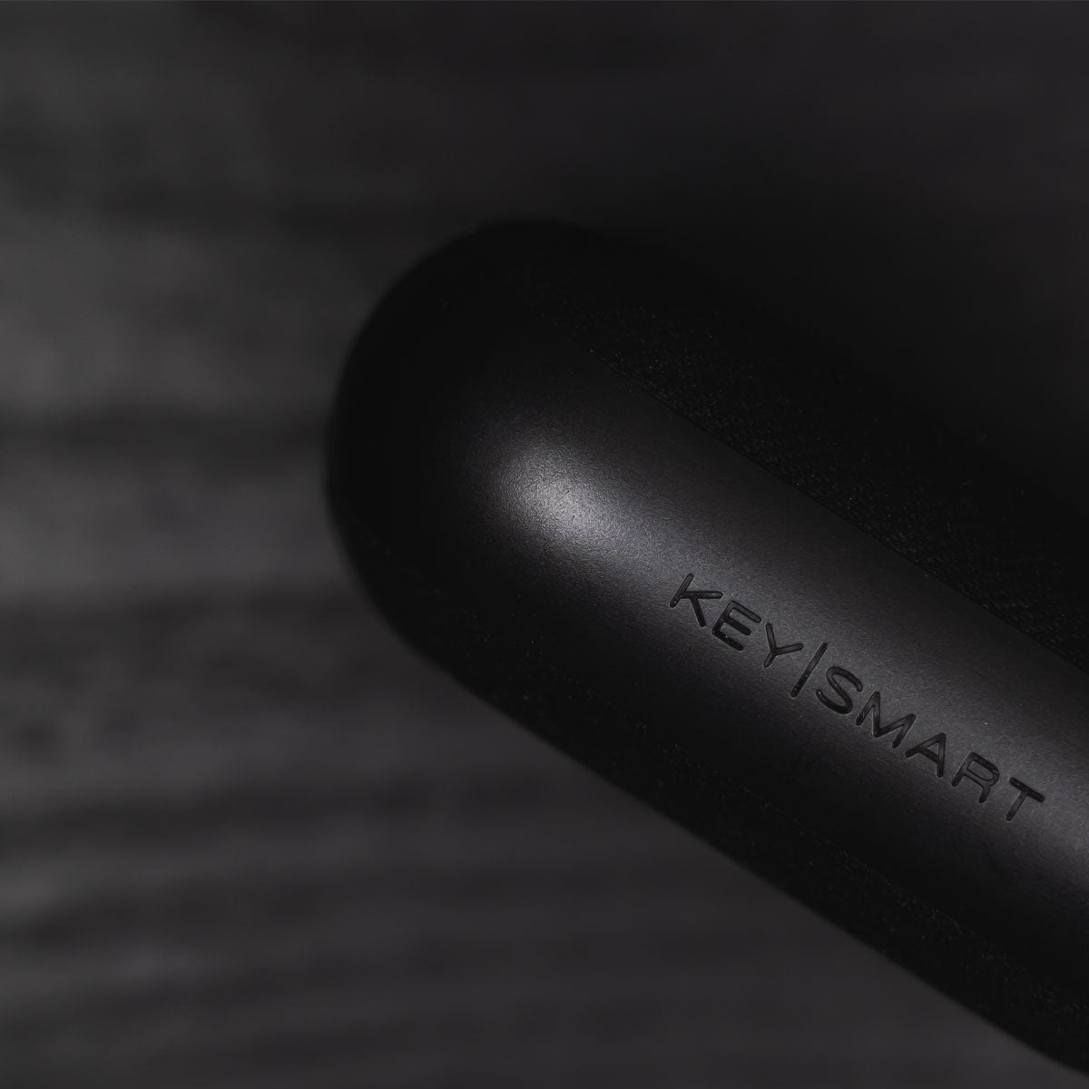 UrbanAirpodsProCase_CUBranding_1200x1200_60bce154-633c-4b79-9d6a-bde988256a0d